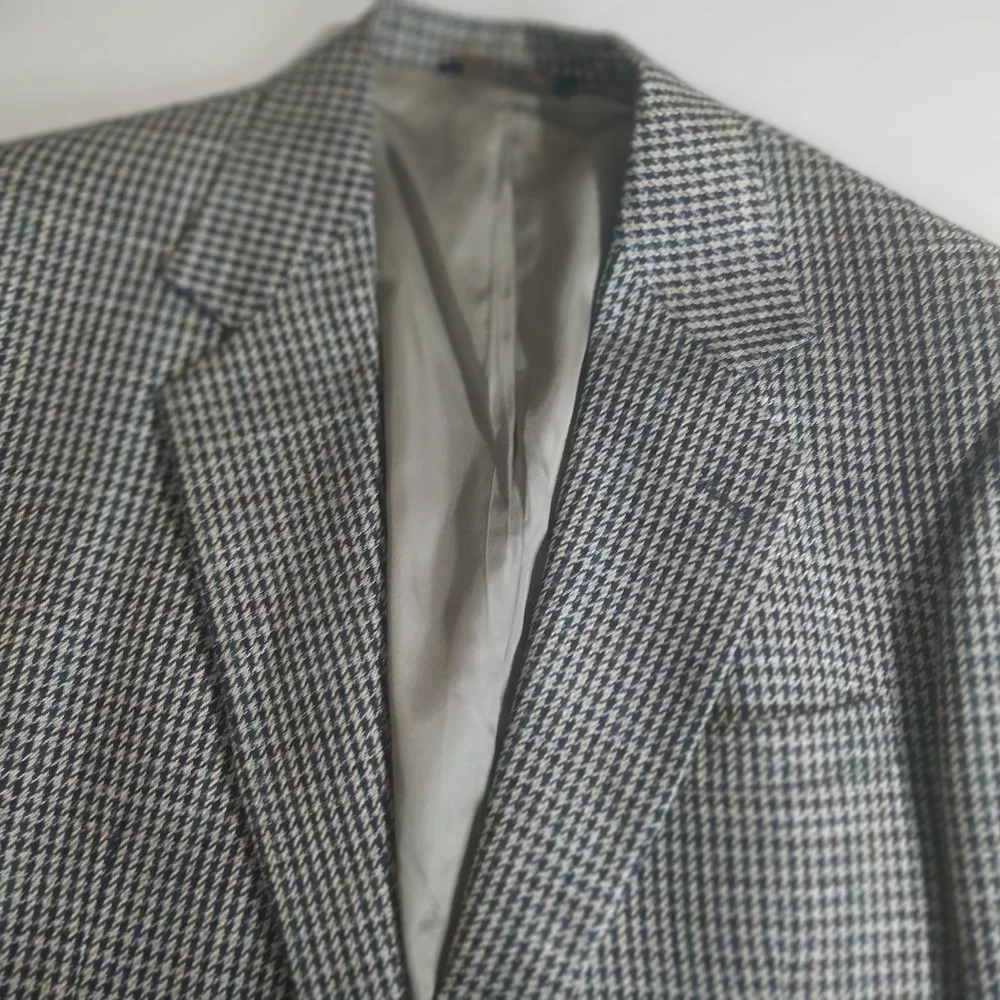 Elegant Houndstooth Men's Blazer